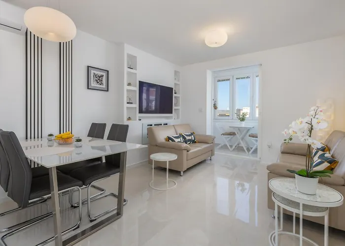 Apartment Sky, Free Private Parking
