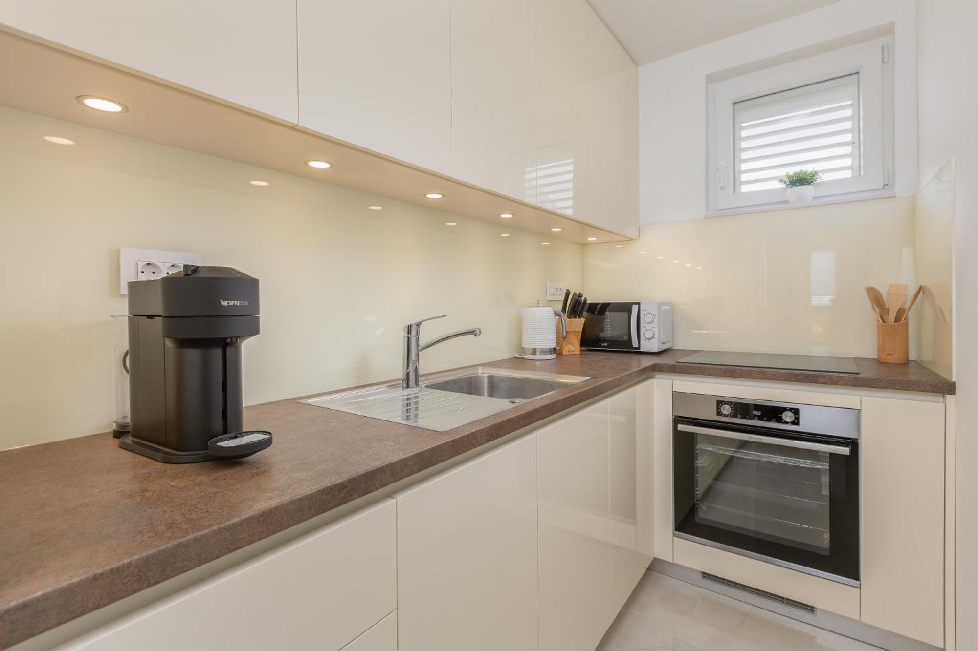 Appartement Sky, Free Private Parking Makarska