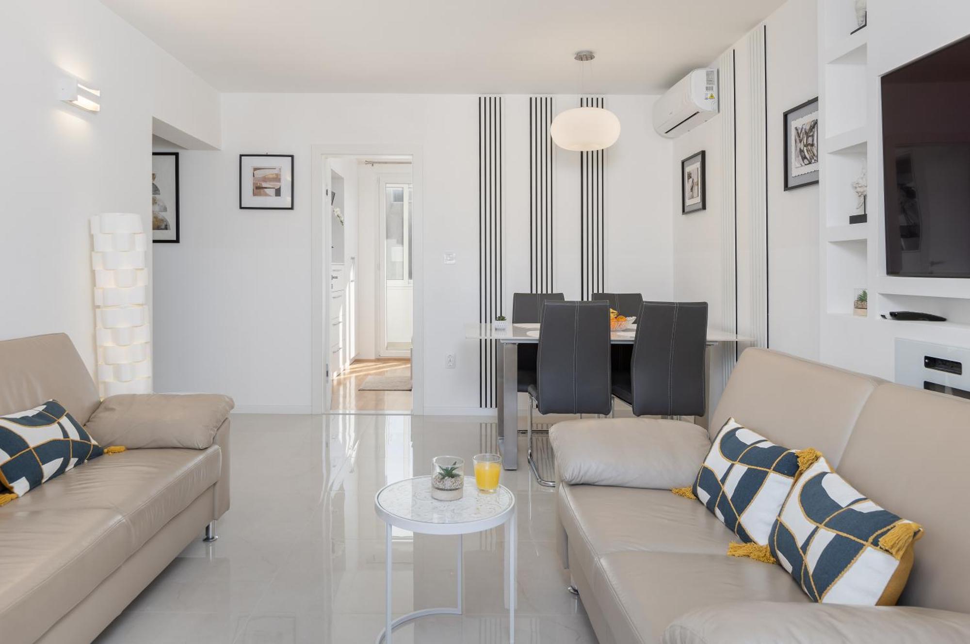 Sky, Free Private Parking Appartement *